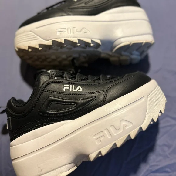 Fila Monochrome Platform Sneakers - Picture 2 of 5